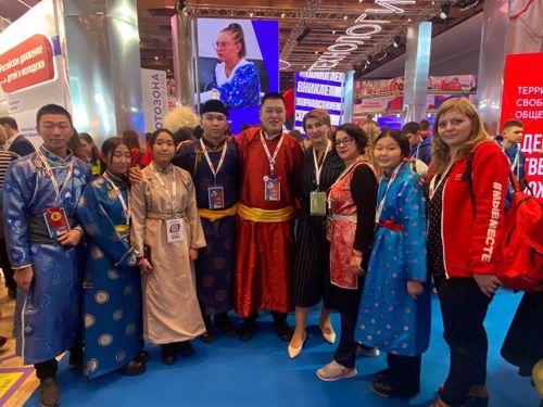 Делегация школьников Тувы приняла участие в первом съезде «Движения первых»