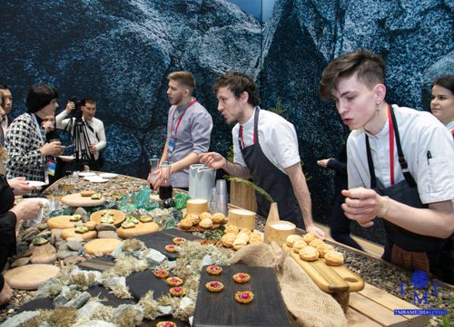 Тувинские деликатесы в ресторанном стиле