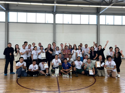 Журналисты Тувы сразились за Переходящий кубок в честь Дня телевидения