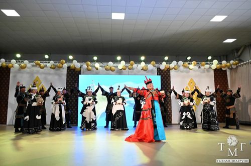 В Кызыле отметили День социального работника: праздник труда, милосердия и преемственности поколений