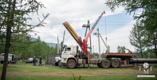 «Светло и надежно». Электрификация в детских лагерях Танды завершена