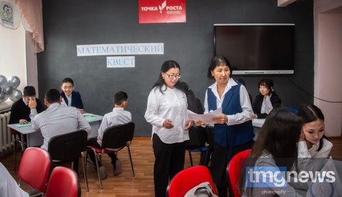 С математикой по жизни: как в Овюрском районе воспитывают юных Пифагоров