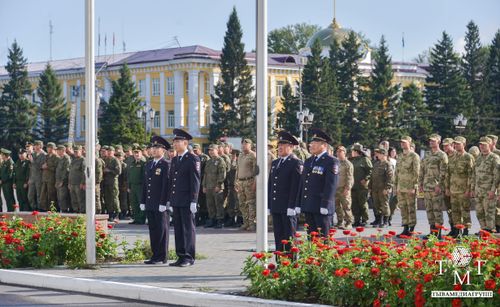 В Туве прошла торжественная церемония поднятия Государственного флага