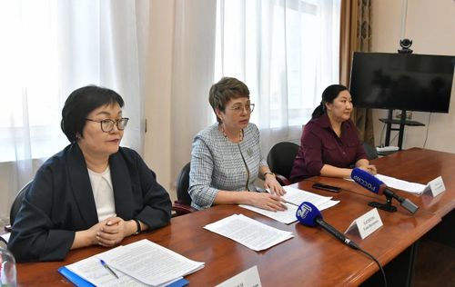 В Туве выплатами и пособиями займется Социальный фонд. Что изменится?