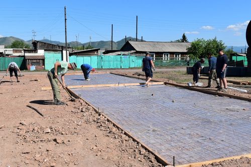 Жители Турана смогут заниматься спортом на современной площадке