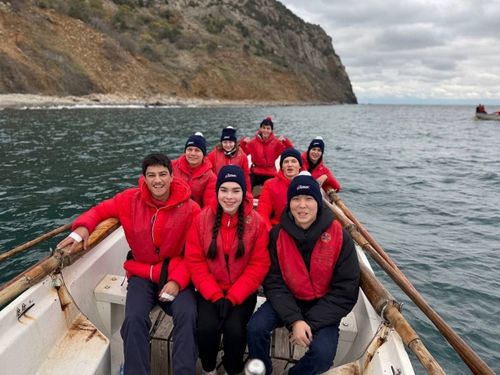 Президент Владимир Путин-биле “Чугула чүүлдер дугайында чугааның” киржикчилери «Артекке» дыштанган