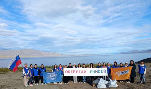 В Чаа-Холе прошла межрегиональная экологическая акция «День Енисея»