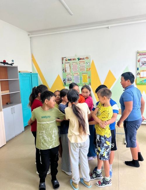 В Туве продолжается психологическая акция «Летняя карусель»