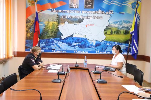 Министр внутренних дел по Республике Тыва провел личный прием граждан