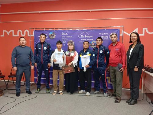В Туране прошло чествование юного спортсмена Ай-Хаана Шыырапа