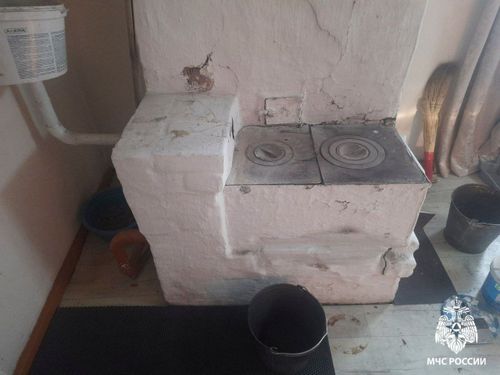 В Туве девятилетний мальчик получил ожоги при воспламенении газового баллона в частном доме