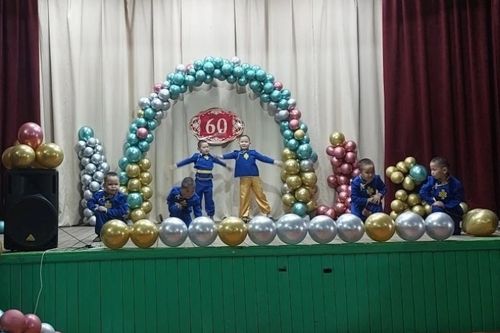 «Хүнчүгеш» уруглар садының тургустунганындан бээр 60 чыл ою