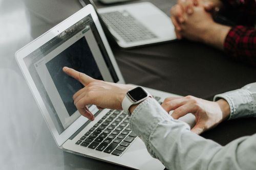 В Туве выпускники вузов оценили трудности поиска работы в среднем на 6,7 балла