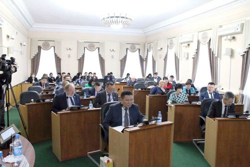 Верховный Хурал Тувы утвердил бюджет республики на 2023 год