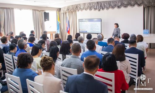 В Туве проходит августовское совещание педагогических работников