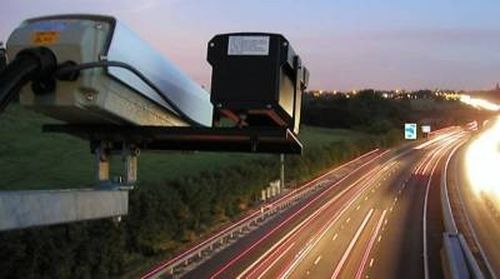 Камеры могут начать выявлять незастрахованных водителей с 2024 года