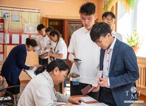 В Туве стартовали резервные дни основного периода экзаменов