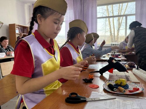 Вдохновение и творческий подход: В Туве проходит конкурс «Сердце отдаю детям» для педагогов дополнительного образования