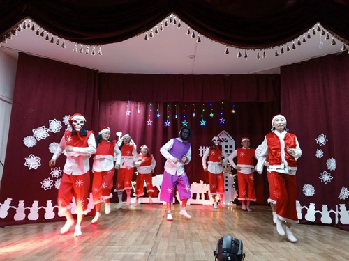 В Туве продолжаются культурно-массовые новогодние мероприятия