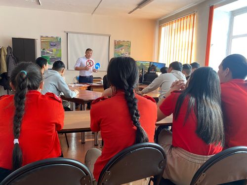 Ученики из школ Тувы изучают ПДД