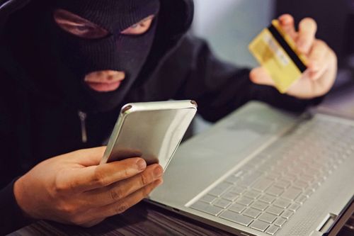 Мошенники изобрели новый способ кражи денег у населения