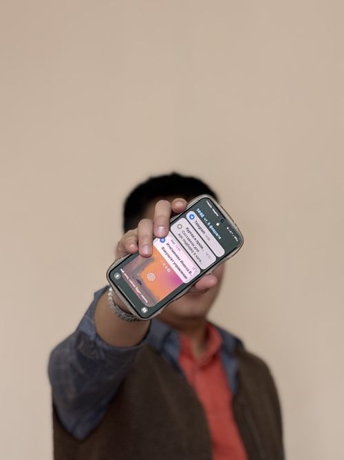 Сегодня Всемирный день отказа от мобильного телефона