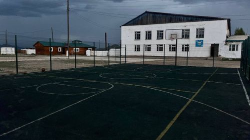 В селе Барлык Барун-Хемчикского района завершается обновление территории возле сельского Дома культуры