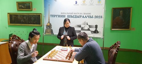 В Туве начался матч за звание "Тергиин шыдыраачы"