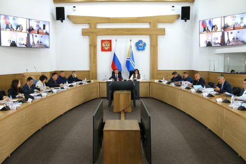 Тывада чурттакчы чоннуң арагалаашкынынга удур профилактиктиг хемчеглерже санал-оналдарны парламент дыңнаашкыннарынга тургускан