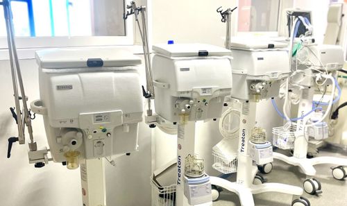 В Перинатальный центр Тувы поступило восемь аппаратов для искусственной вентиляции легких