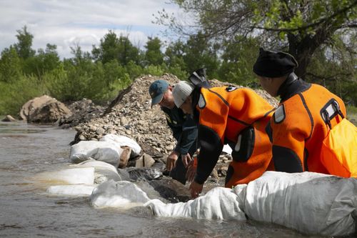 В Туве планируют усилить защиту от наводнения