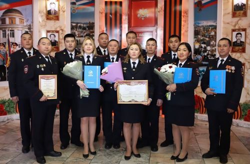 Глава Тувы принял участие в заслушивании итогов работы полиции за 2022 год