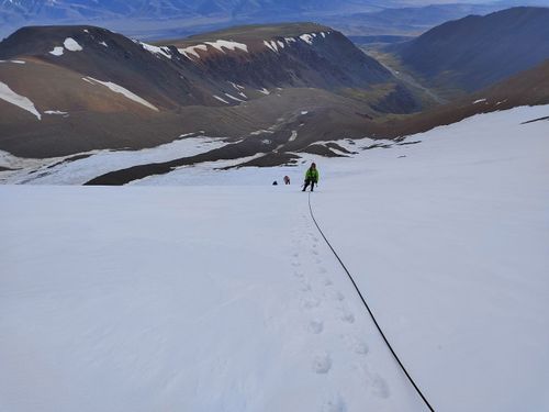 Федерация альпинизма Тувы совершила первое двойное восхождение на гору Монгун-Тайга