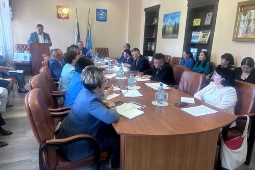 Тувинский региональный исполнительный комитет Партии «Единая Россия» провел семинар для местных отделений