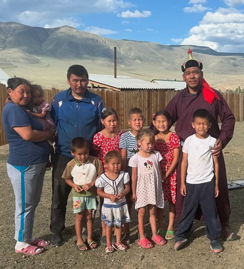 Сайгарлыкчы мөге хөй ажы-төлдүг өг-бүлелерни деткээн