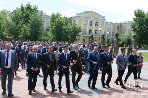 В Туве в День памяти и скорби почтили память павших в Великой Отечественной войне