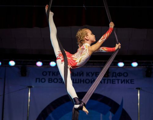 «Парящие в высоте»: В Туве пройдут соревнования по воздушной гимнастике