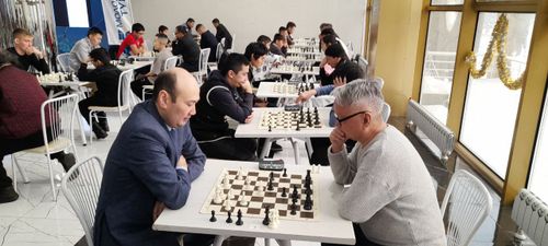 В Кызыле прошел шахматный турнир-мемориал в честь 100-летия Бориса Чюдюка