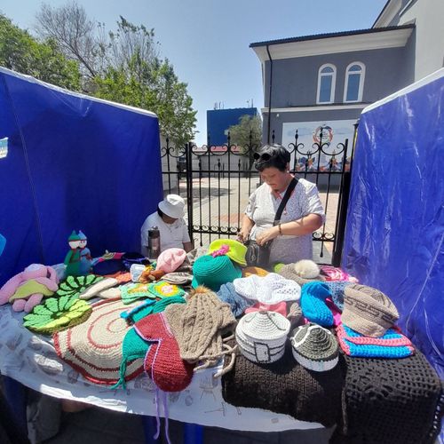 В Кызыле провели праздник вязания