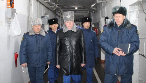 В следственном изоляторе Кызыла проверили условия содержания