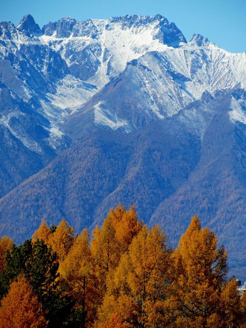 Саяны попали в топ-5 самых впечатляющих гор страны