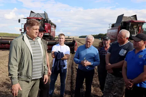Полномочный представитель провёл совещание по вопросам подготовки и проведения выборов