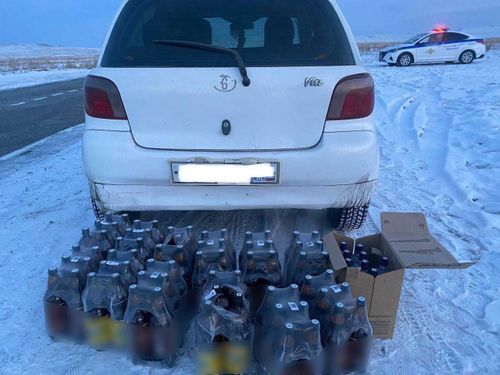 В Дзун-Хемчикском районе задержали водителя без прав с партией незаконного алкоголя
