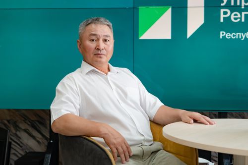 Главный врач Республиканской стоматологической поликлиники ответил на вопросы по записи к стоматологам