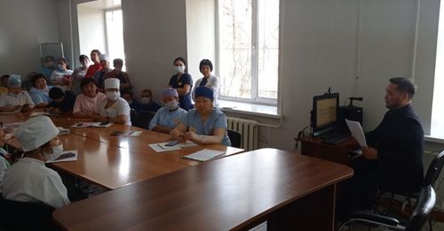 Сотрудникам Ресонкодиспансера напомнили об этике медицинского работника