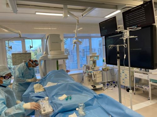 Росси Кужугет: «На новом ангиографе нам нравится работать. На огромном мониторе все видно»