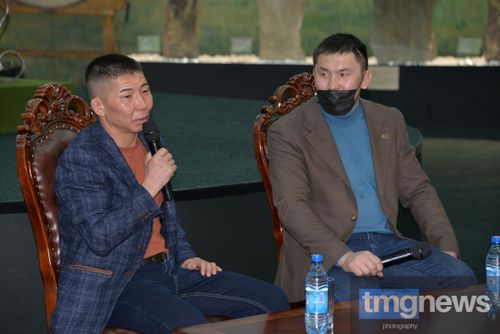 В Кызыле прошла встреча студентов с Героем России