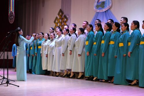 В Монгун -Тайгинском районе прошел муниципальный этап фестиваля народного творчества «Тыва – бистиң өргээвис». (Тыва - наш общий дом).