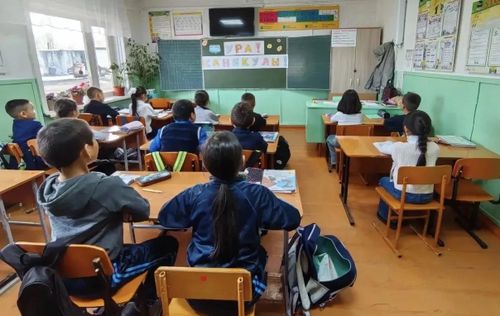В Туве начали работу 342 временных досуговых центра для школьников