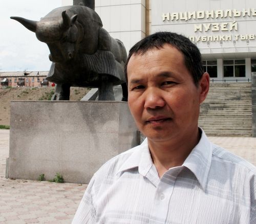 В Туве состоится юбилейная выставка «Мир скульптуры Донгака Хеймер-оола»